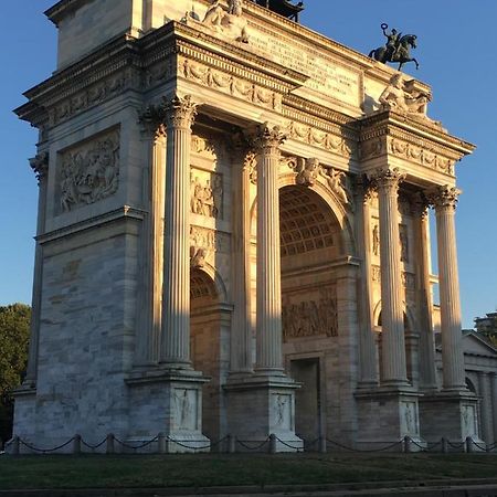 Appartement Arco Della Pace Corso Sempione 12 à Milan Extérieur photo