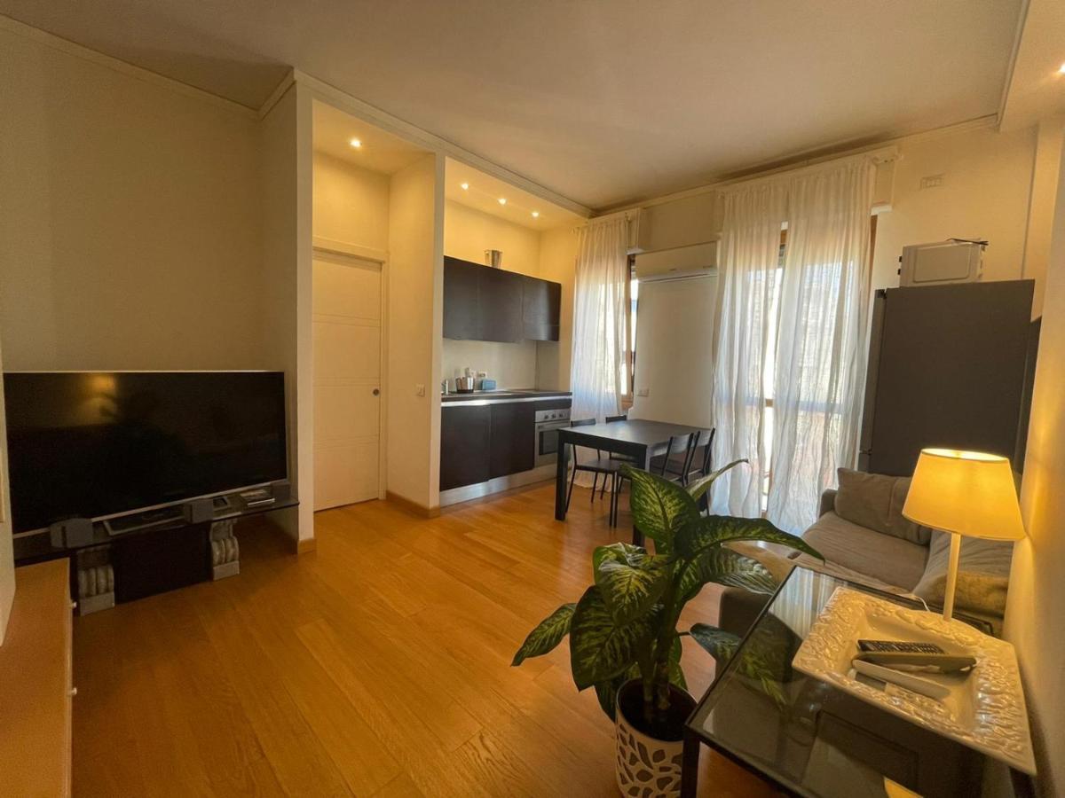 Appartement Arco Della Pace Corso Sempione 12 à Milan Extérieur photo