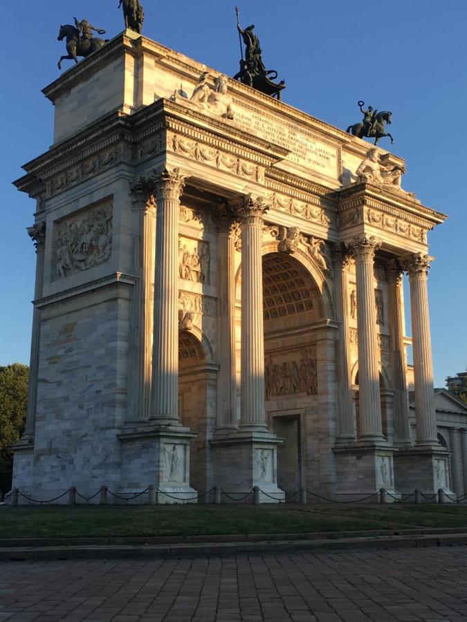 Appartement Arco Della Pace Corso Sempione 12 à Milan Extérieur photo